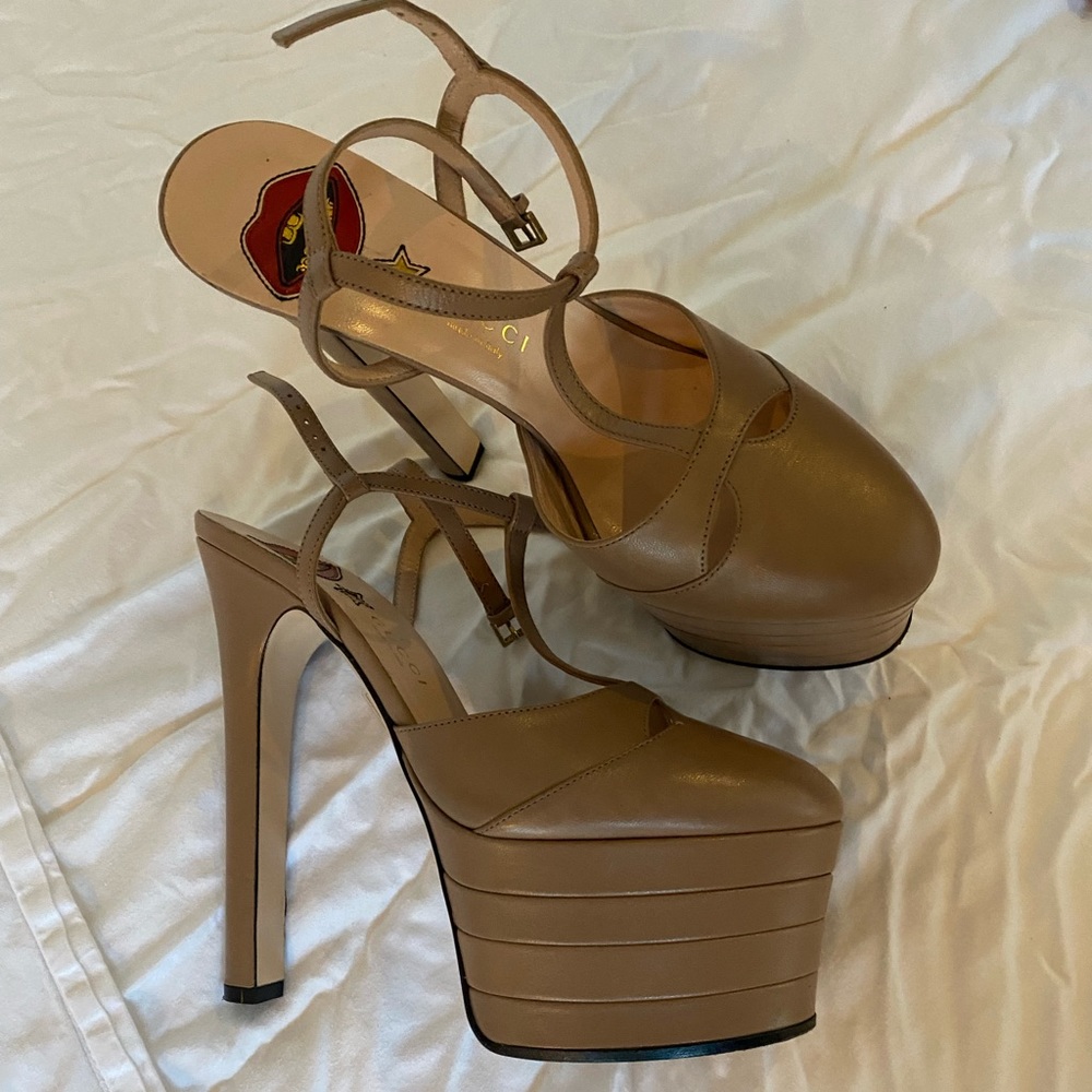 Gucci heels